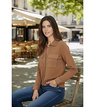 Кафява жилетка с джобове снимка