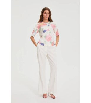 Дамски бял панталон с прав крачол снимка