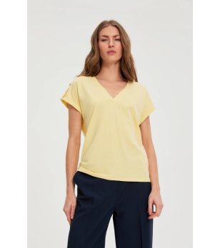 Жълта дамска памучна блуза с V-образно деколте снимка