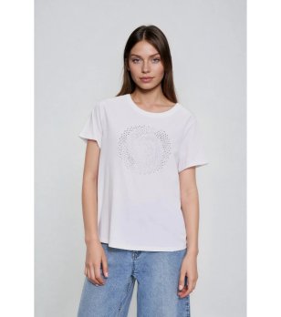 Бяла тениска с къс ръкав и декоративен принт снимка