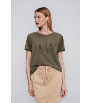 Дамска маслено зелена тениска с апликация снимка