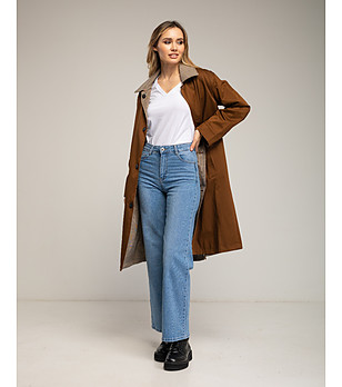 Светлосини дънки с широк крачол и висока талия  снимка