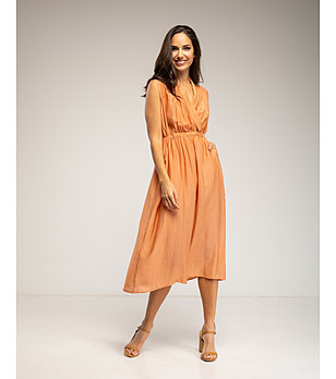 Салмон рокля без ръкави с прехлупено деколте и колан в цвят сьомга снимка