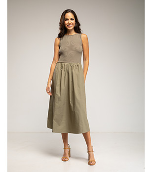 Дамска каки рокля без ръкави с разкроена миди пола и джобове снимка