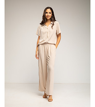 Бежов дамски комплект риза с къс ръкав и панталон с ластичен колан снимка
