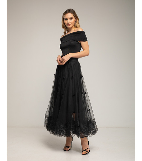 Черна миди тюлена пола с дантела и панделки снимка