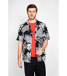 Черна мъжка риза с къс ръкав на цветни мотиви NOIR-4 снимка