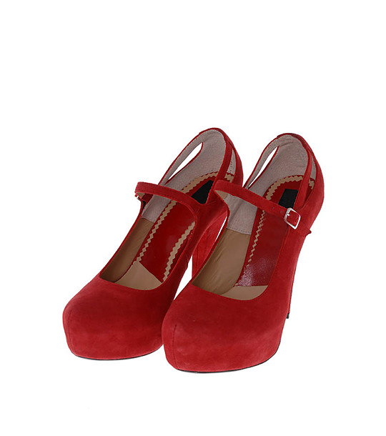 Велурени дамски обувки в червено снимка