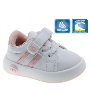 Детски бели сникърси с лепка и розови детайли снимка