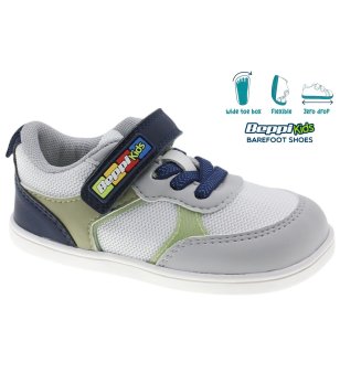 Детски сникърси в бяло и тъмносиньо с широка предна част снимка