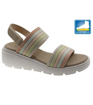 Бежови дамски сандали на платформа с еластични ленти снимка