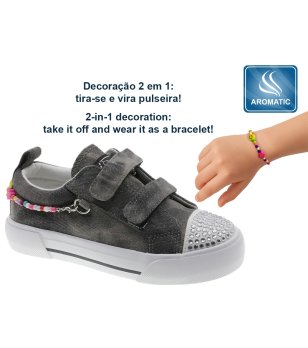 Детски черни кецове с велкро и гривна снимка