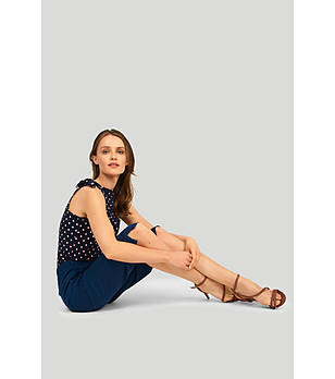 Тъмносини дамски бермуди с връзка на талията снимка