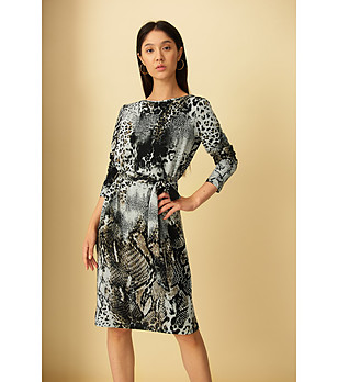 Дамска рокля с животински десен в сиво и черно снимка