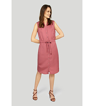 Розова рокля без ръкави с копчета и връзка на талията снимка