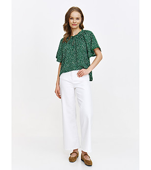 Зелена блуза на точки с къс ръкав снимка