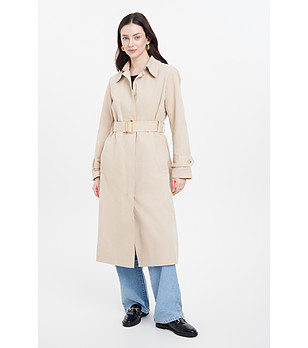 Бежов тренч с колан снимка