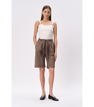 Кафяви дамски бермуди с колан снимка