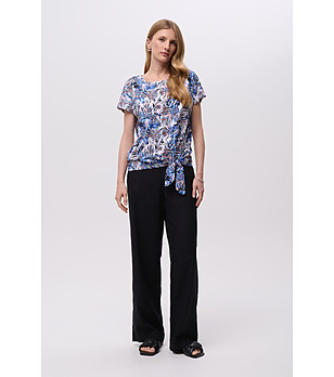 Многоцветна блуза с къс ръкав и връзка снимка