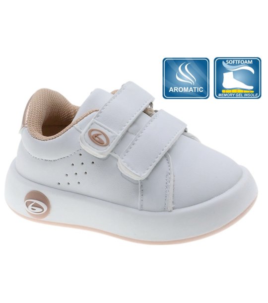 Детски бели сникърси с лепенка и златисти детайли снимка