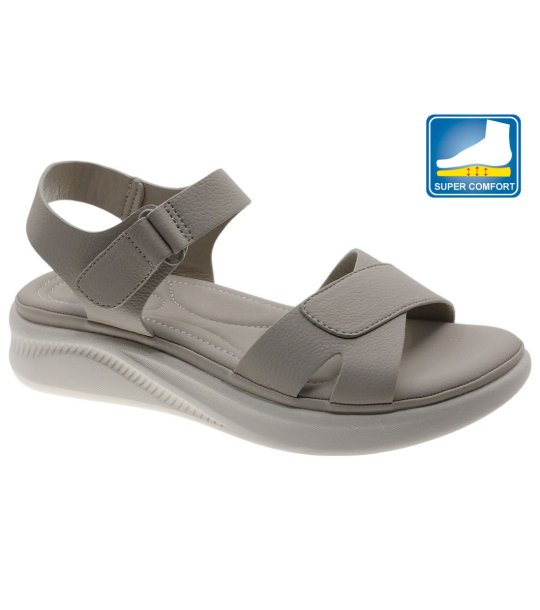 Дамски сандали в цвят таупе с удобна подметка снимка