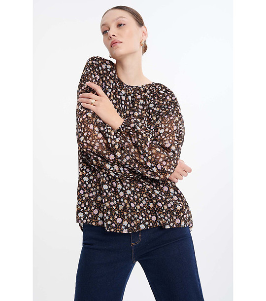 Черна блуза с флорален принт снимка