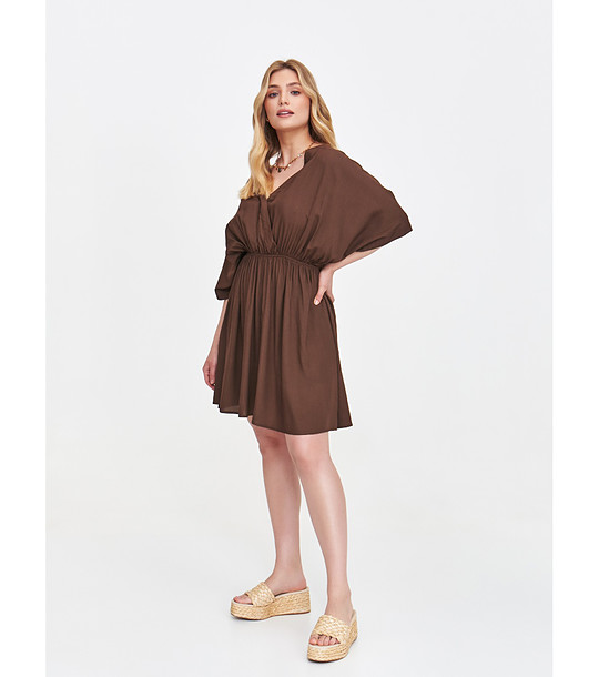 Кафява рокля с прехлупено деколте снимка