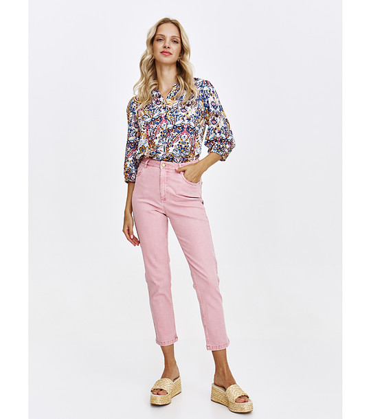 Розови дънки с висока талия снимка