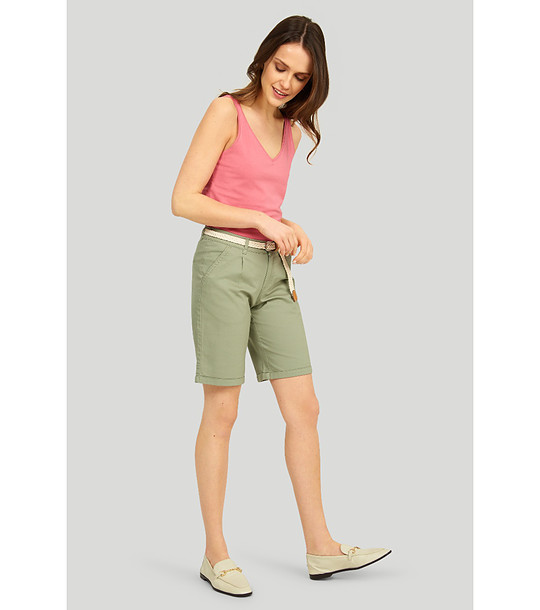 Светлозелени къси панталони с колан снимка