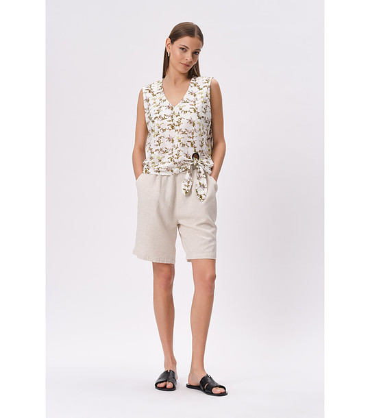 Бежови къси панталони с ластичен колан снимка