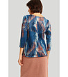 Синя блуза с абстрактен принт и връзка на подгъва-3 снимка