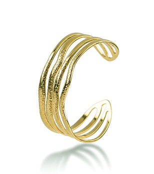 Златист дамски маншет гривна с текстурирани ленти снимка