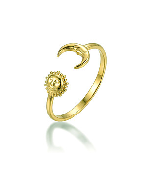 Златист пръстен със слънце и луна снимка