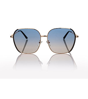 Слънчеви очила с розово-златиста рамка и градиентни сини стъкла  снимка