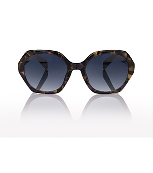 Слънчеви очила в кафяв костенурков принт с градиентни стъкла снимка