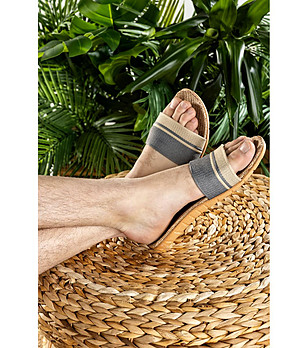 Мъжки чехли в сиво и бежово Funky Steps снимка