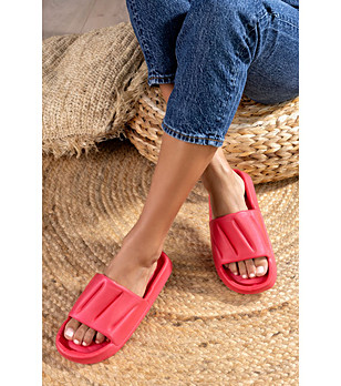 Червени дамски чехли Funky Steps снимка