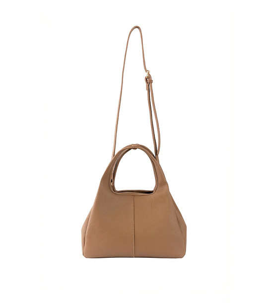 Кафява дамска чанта тип хобо от еко кожа снимка