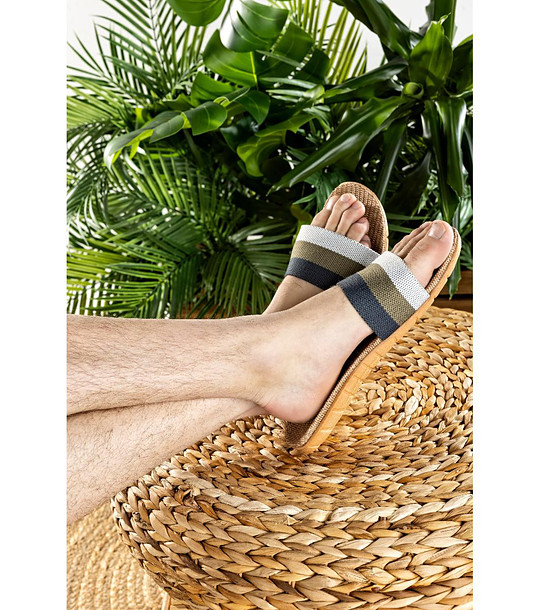 Мъжки чехли в бежово с раирана лента Funky Steps снимка