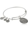 Сребриста дамска гривна с медальон гълъб Alex And Ani-1 снимка