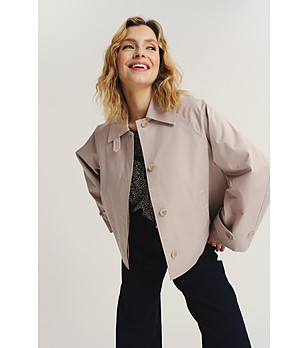 Бежово късо палто с широки ръкави COAT снимка