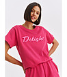 Розова дамска тениска с къс ръкав и релефен надпис Delight-2 снимка