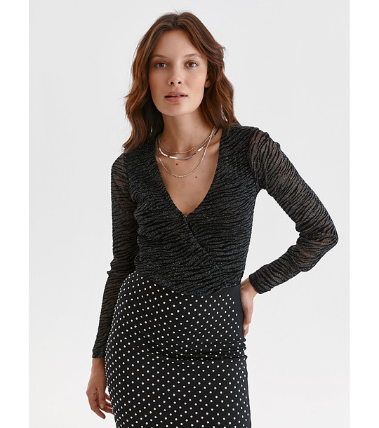 Черна блестяща блуза с дълъг ръкав и прехлупено деколте снимка
