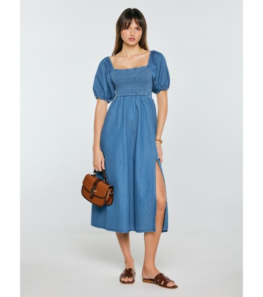 Дънкова рокля от памук снимка